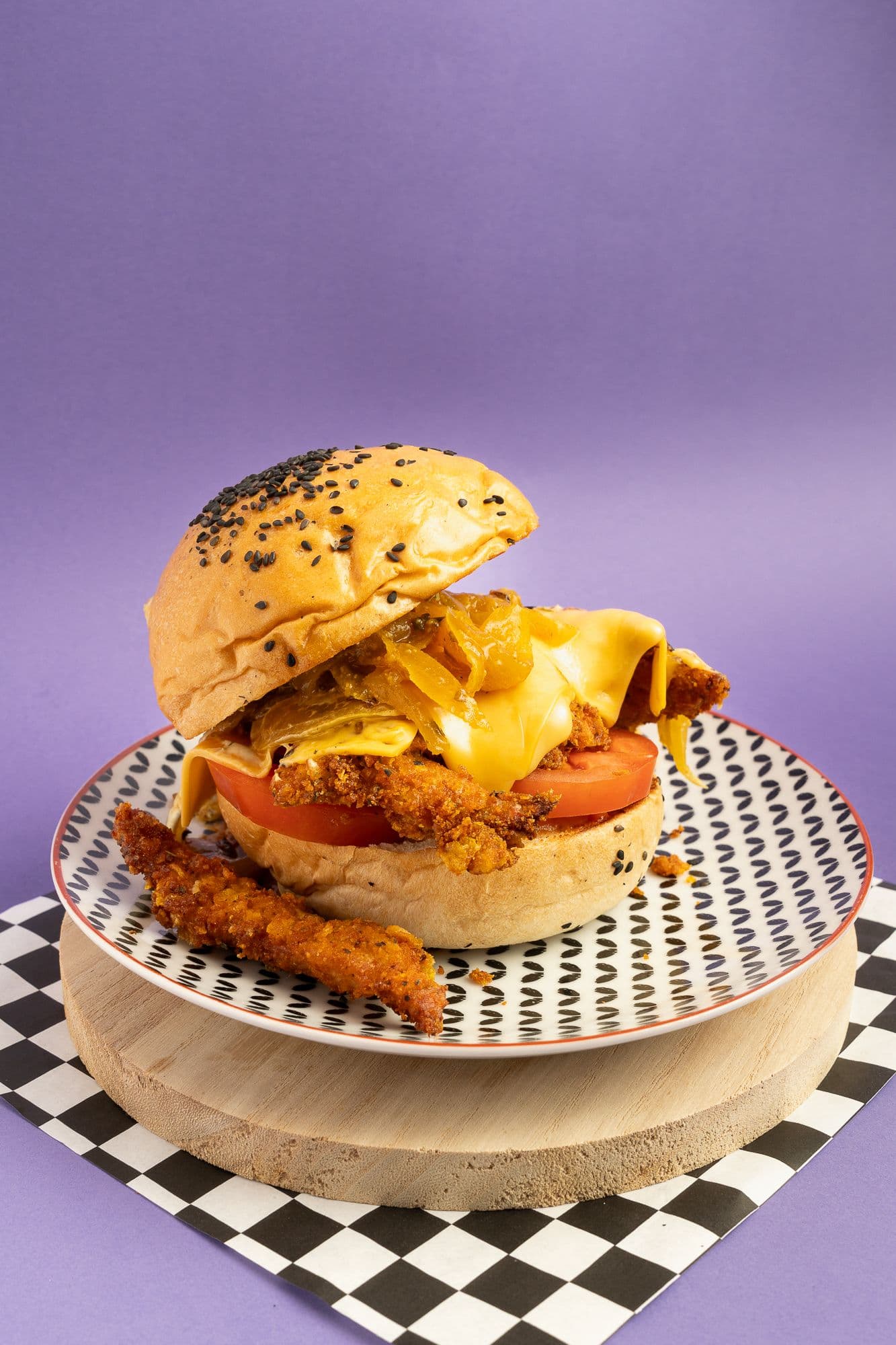 THE SÚPER CRISPY CHICKEN BURGER